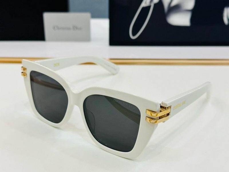 DIOR Sunglasses 465